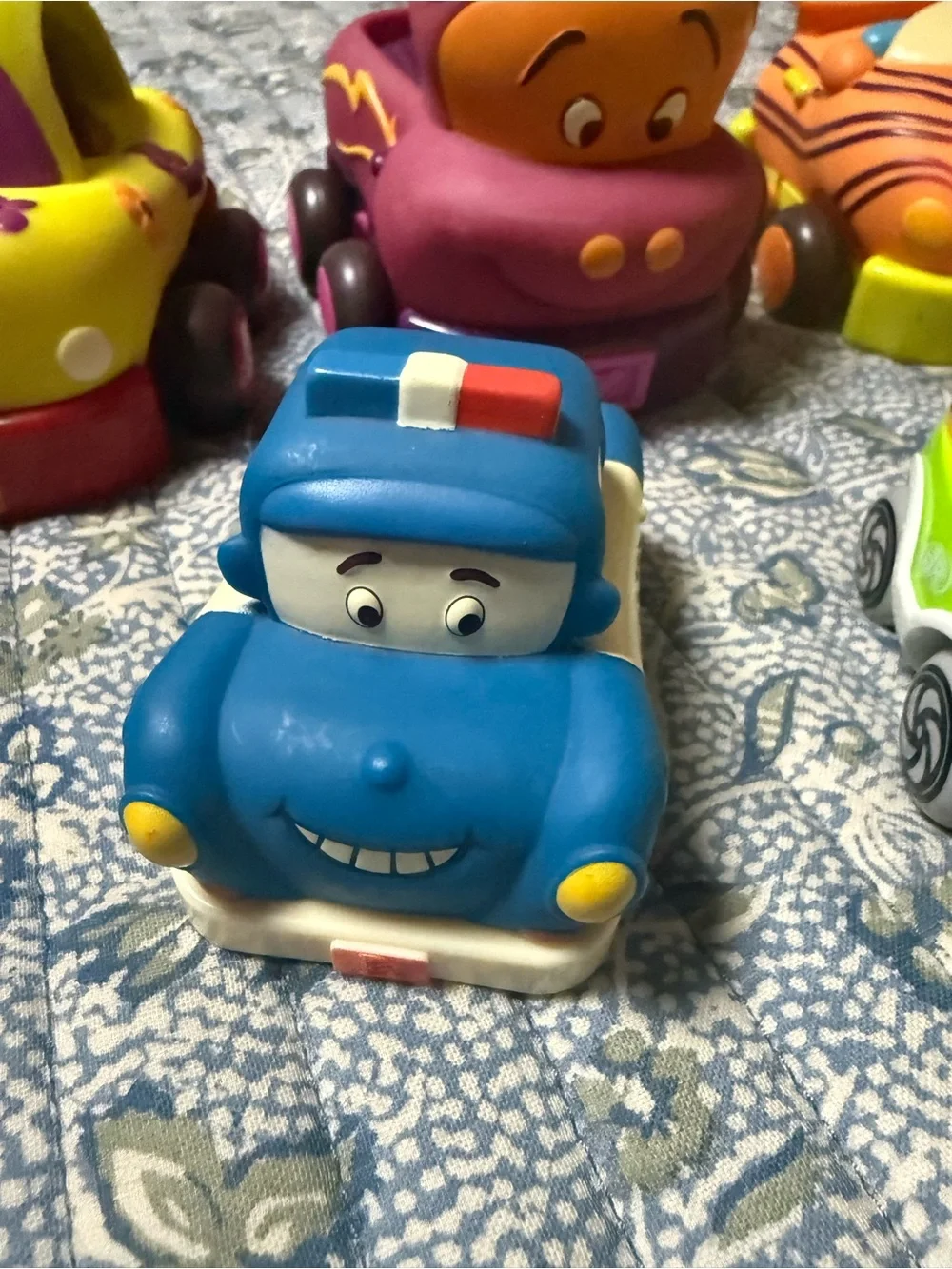 Weeee‎ is! Toy Car Set - Assorted Color Push Vehicles